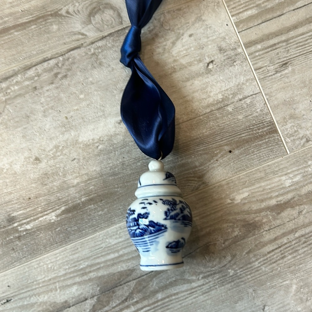 3” ginger jar ornament